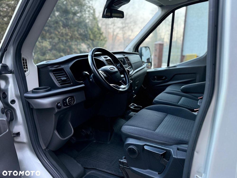 Ford Transit - 8