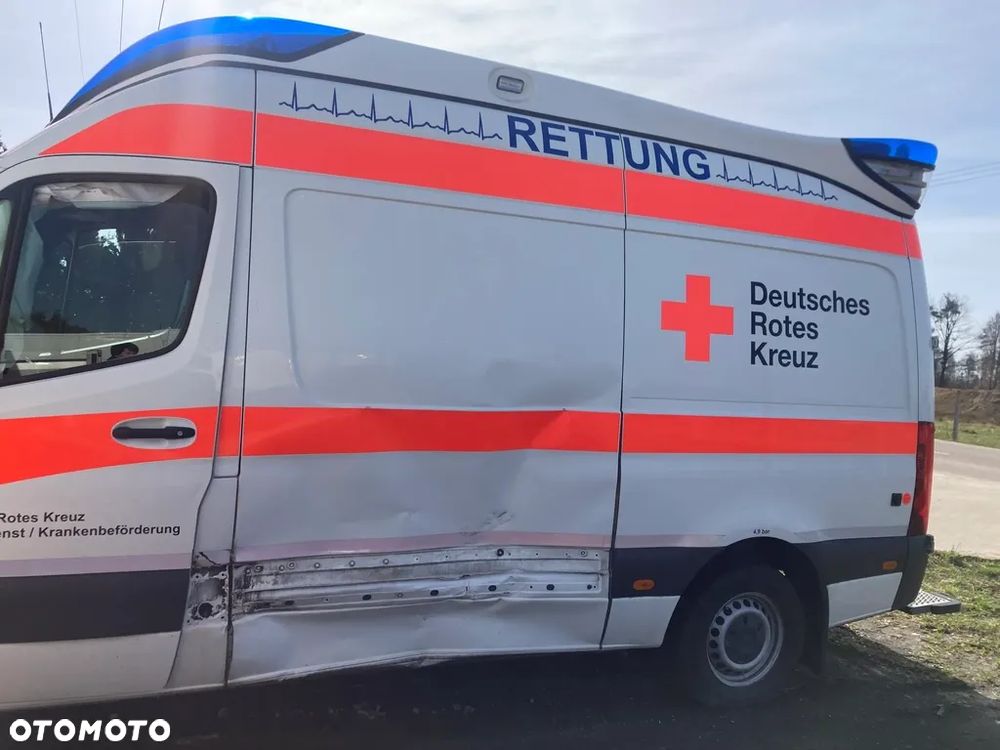 Mercedes-Benz SPRINTER KARETKA POGOTOWIA - 4