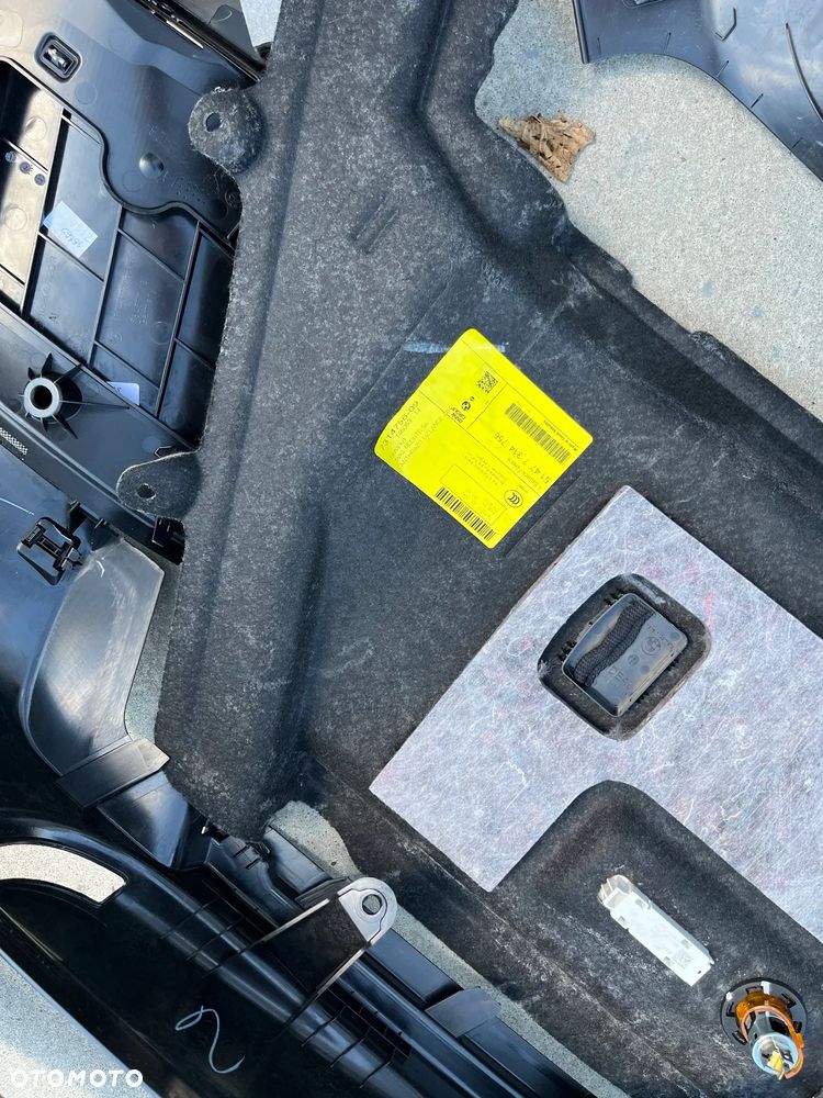 BMW i3 Boczek / Tapicerka / bagażnika  prawa,lewa - 4