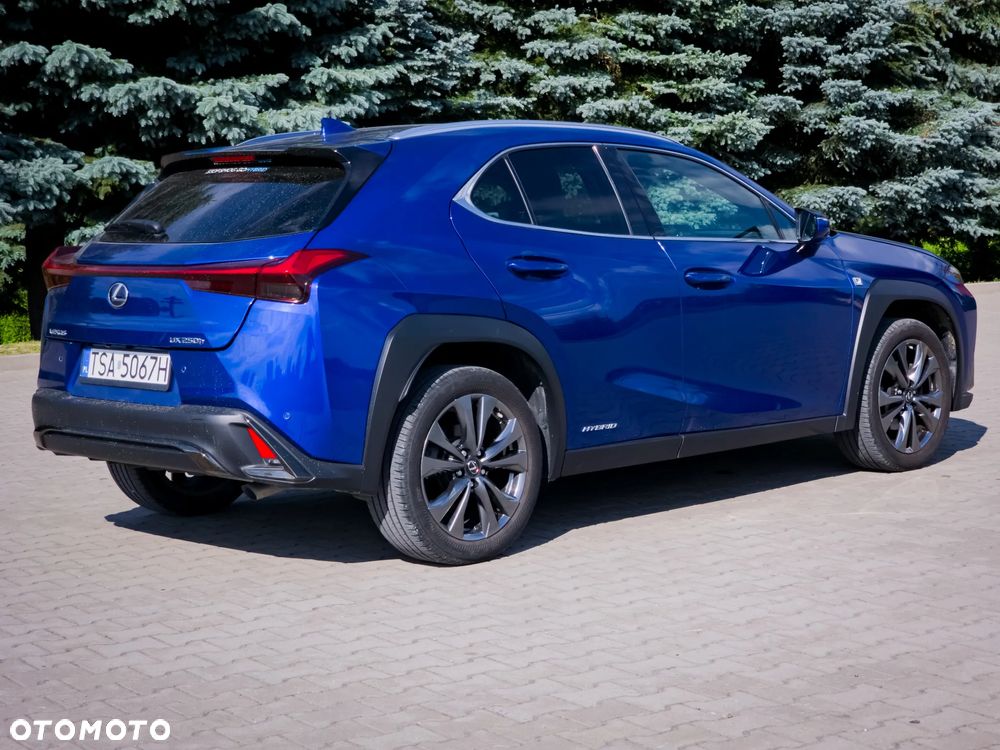 Lexus UX 200 F Sport 2WD - 5