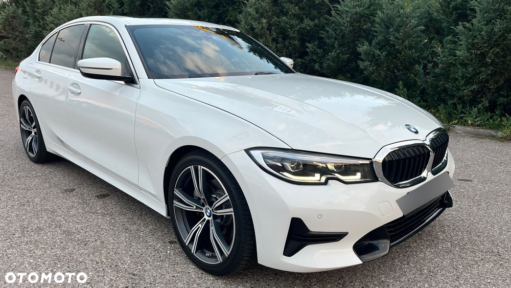 BMW Seria 3 330i Sport Line - 15