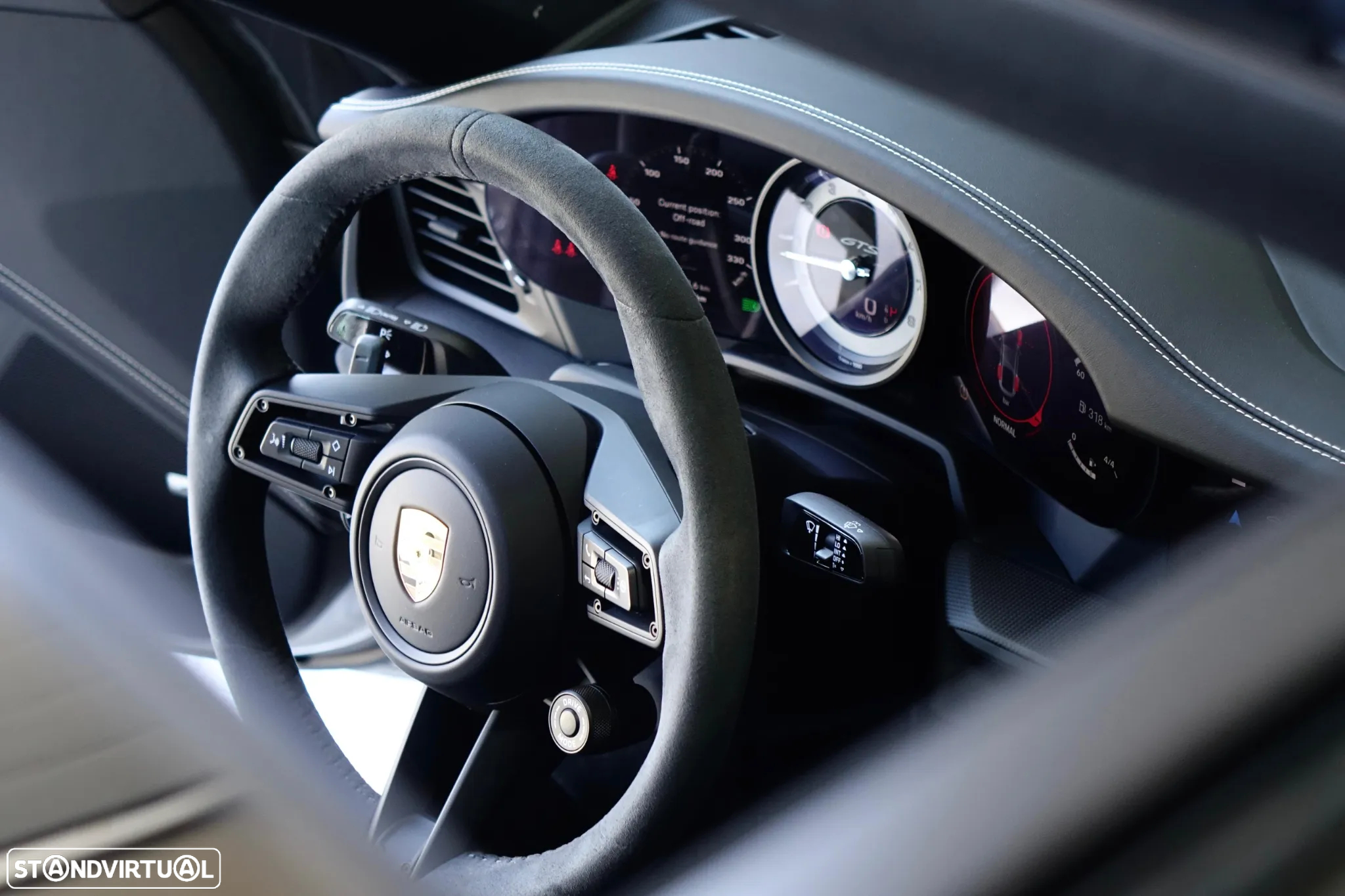 Porsche 911 (992) Carrera GTS PDK - 14