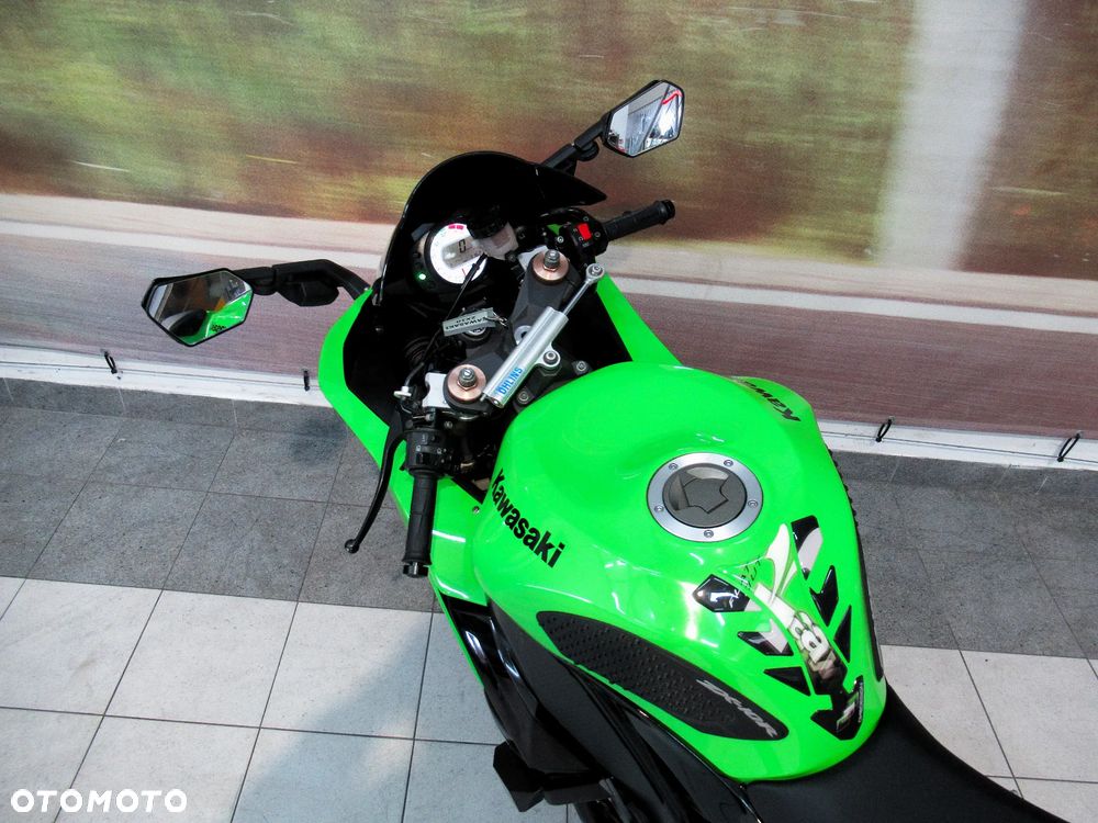 Kawasaki Ninja - 17
