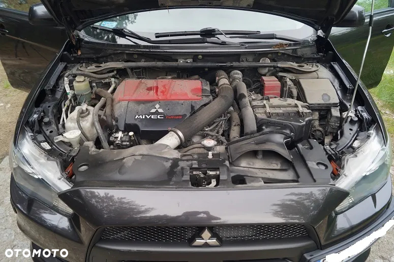 Mitsubishi Lancer Evolution GSR - 8