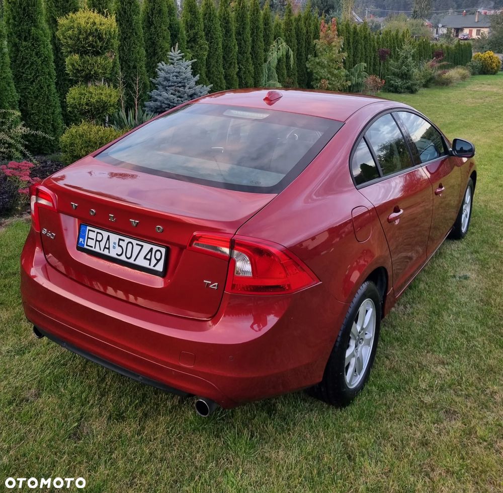 Volvo S60 T4 Kinetic - 13