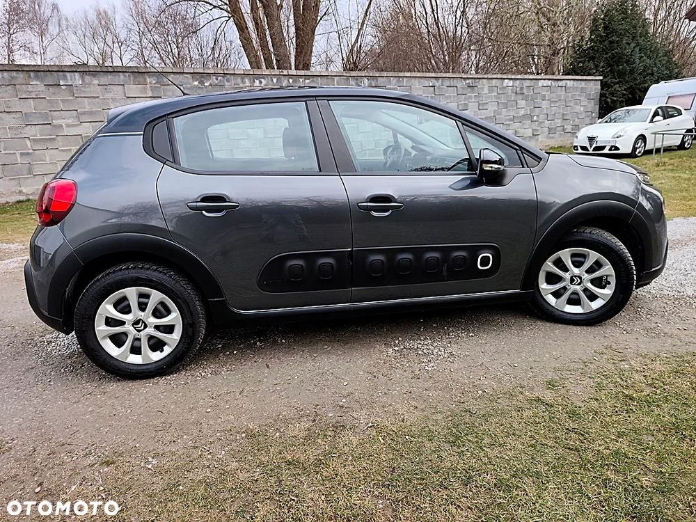 Citroën C3 Pure Tech 82 SHINE - 28
