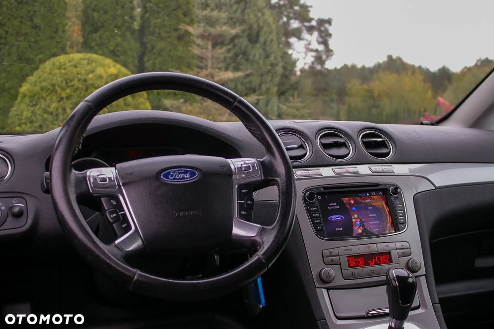 Ford Galaxy 2.0 TDCi Titanium - 23