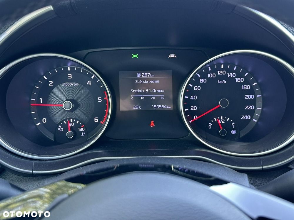 Kia Ceed - 26