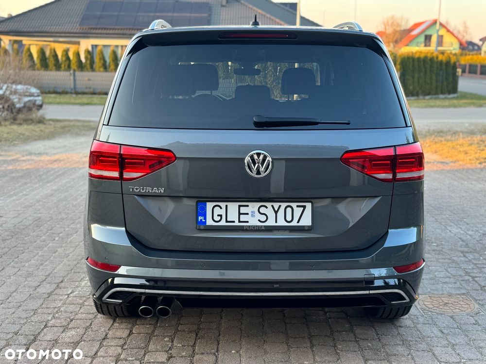 Volkswagen Touran - 5