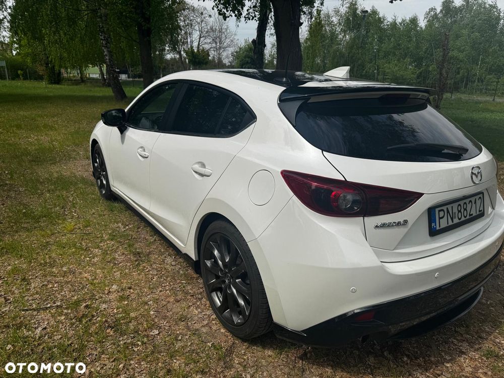 Mazda 3 - 4