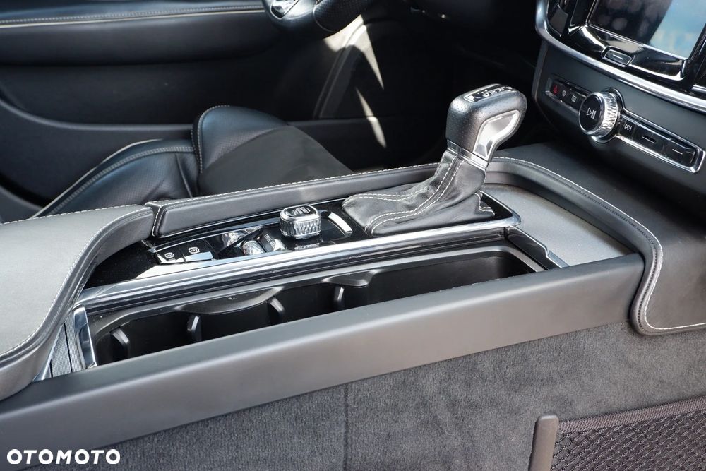Volvo V90 T5 R-Design - 7