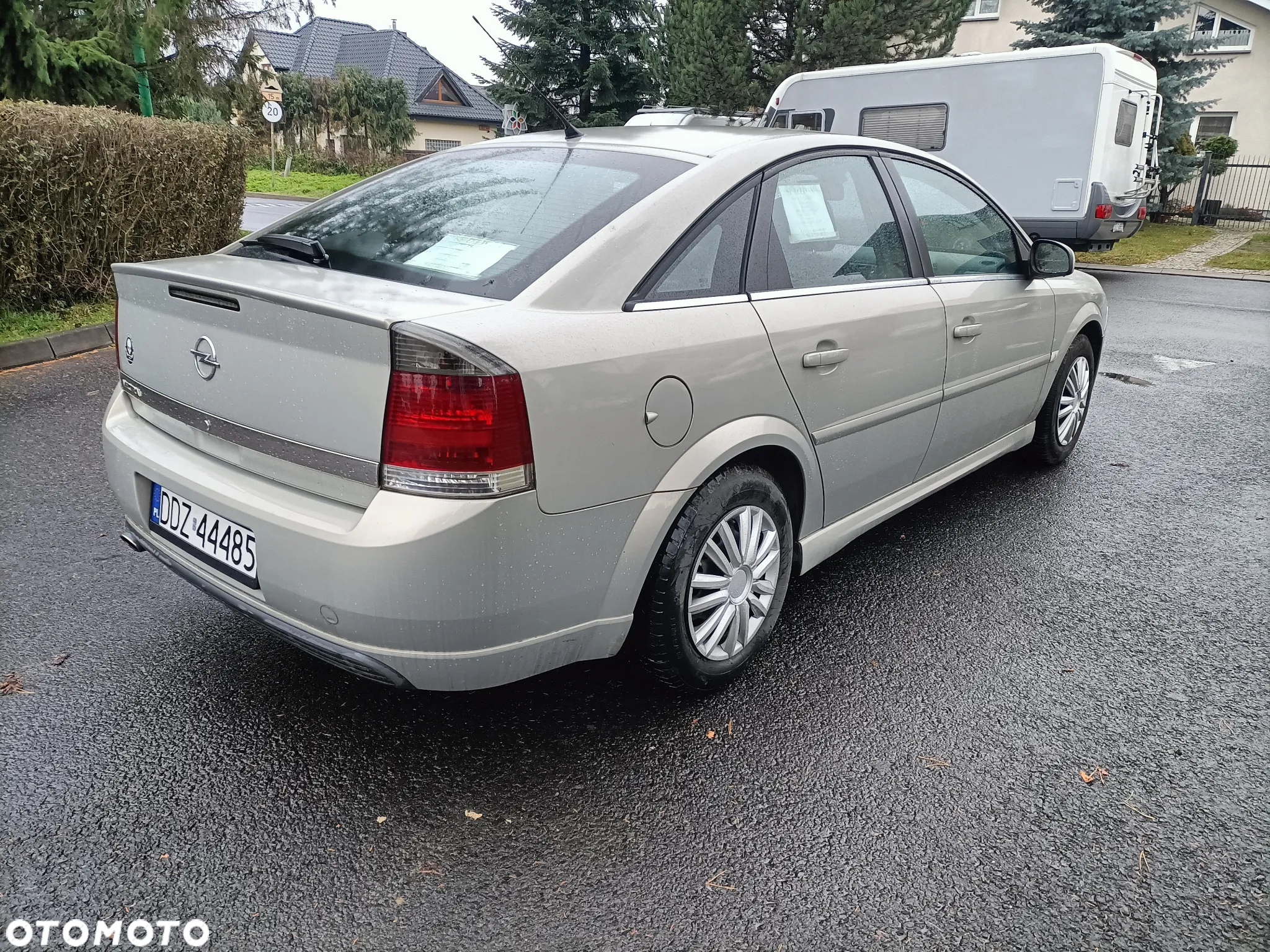 Opel Vectra 1.8 GTS - 4