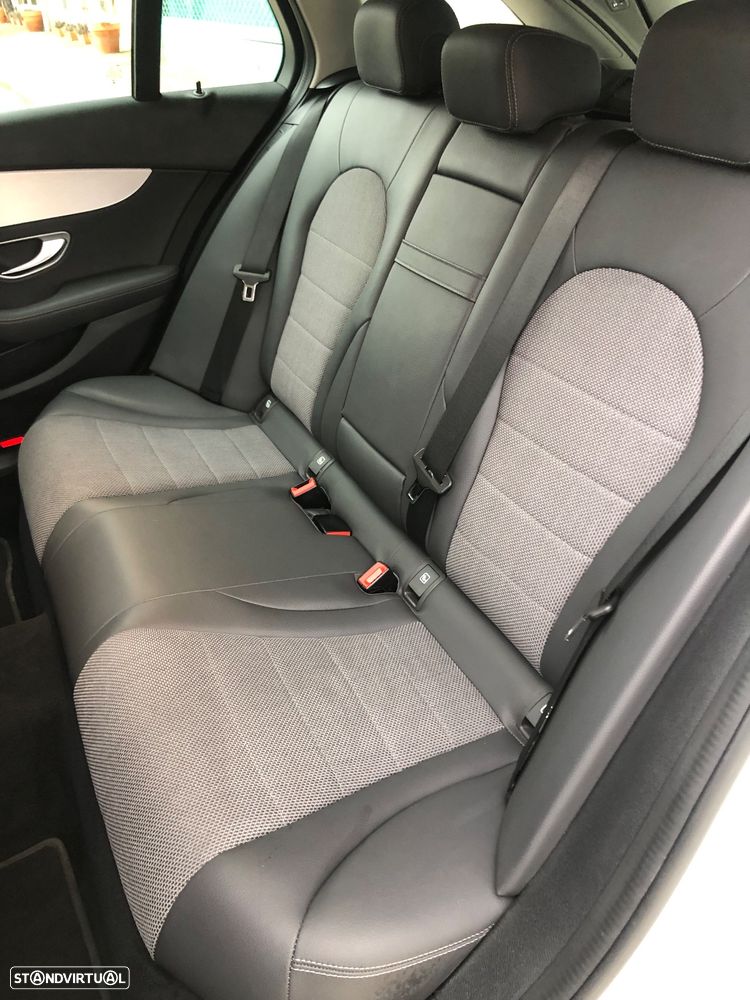 Mercedes-Benz C 300 de Avantgarde - 29
