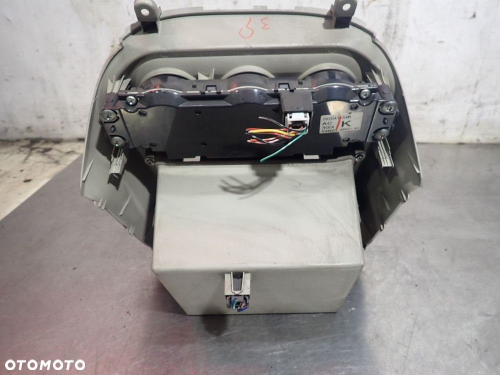 PANEL STEROWANIA NAWIEWU KLIMATYZACJI MITSUBISHI LANCER VIII 1.5 - 3