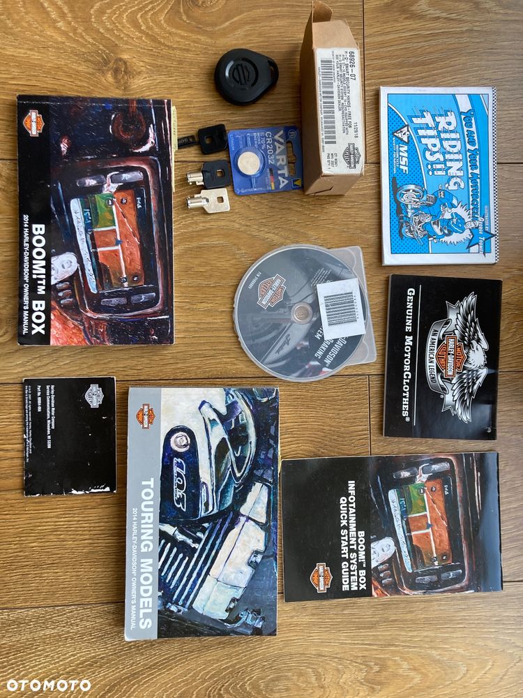 Harley-Davidson FLH Electra Glide - 29