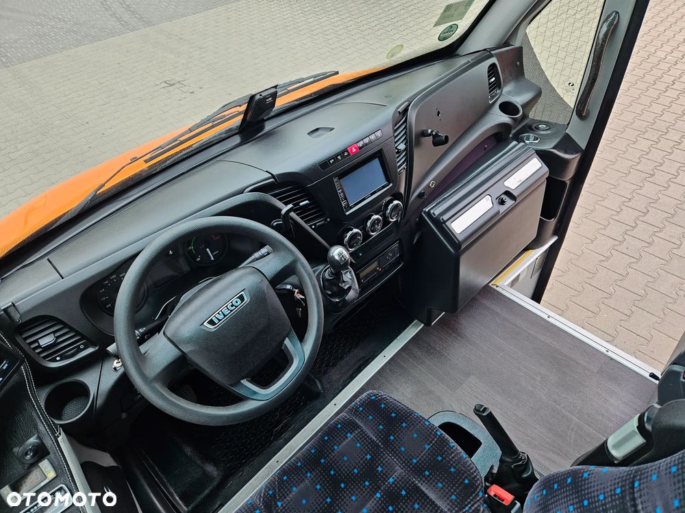 Iveco ERENER 70C18 / SPROWADZONE Z FRANCJI / 31 MIEJSC / MANUAL - 33