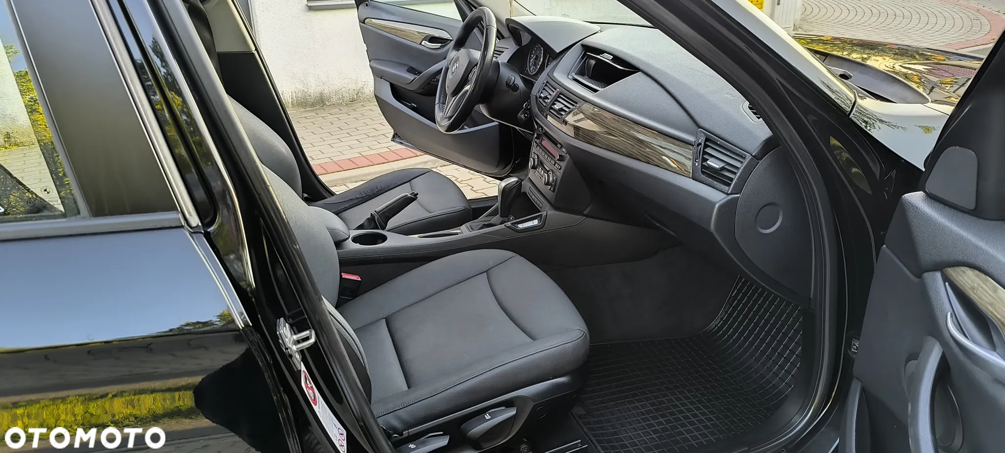 BMW X1 sDrive18i - 36