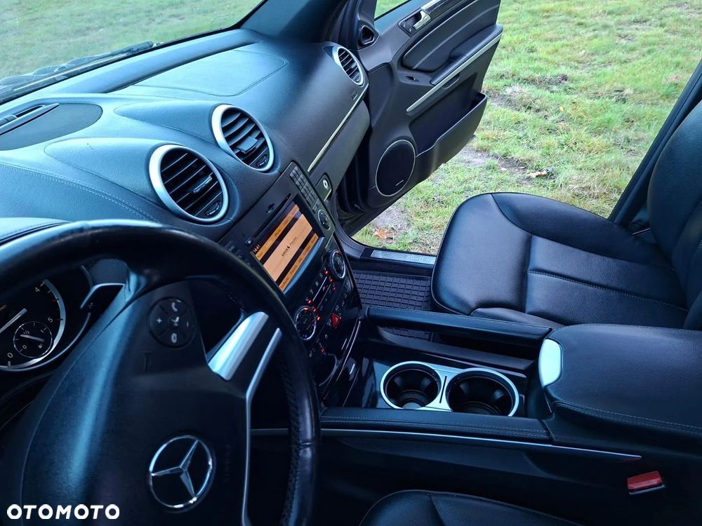 Mercedes-Benz GL 350 BlueTEC - 28