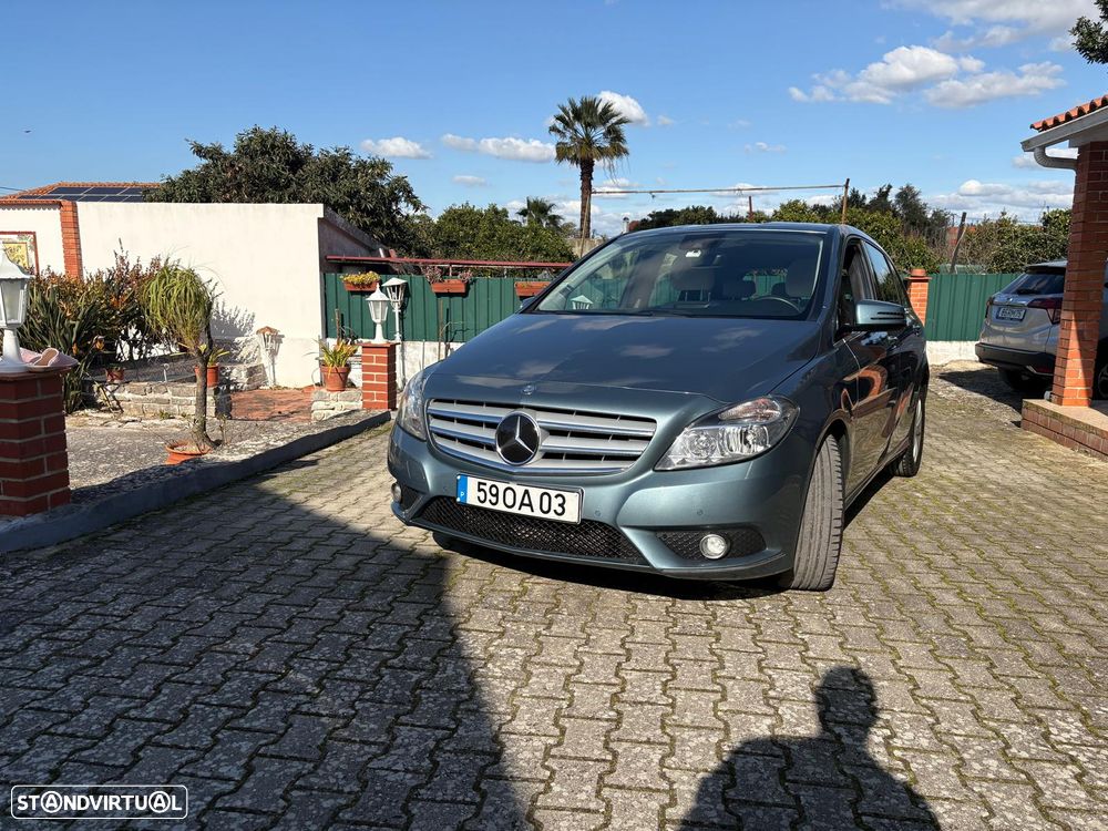 Mercedes-Benz B 200 CDI BlueEFFICIENCY - 2