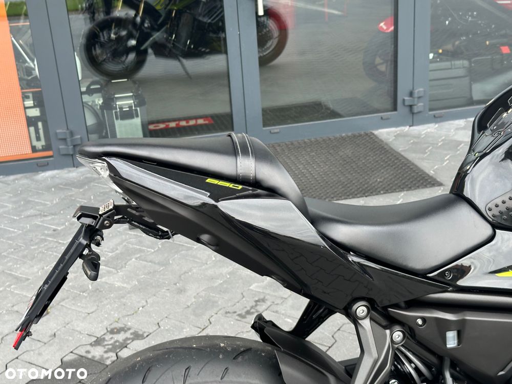 Kawasaki Ninja - 9