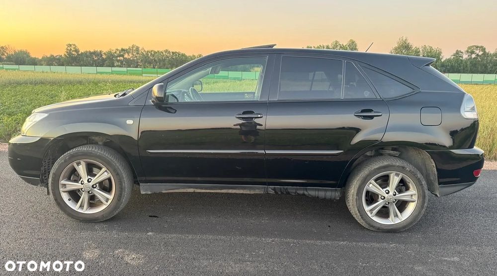Lexus RX - 4