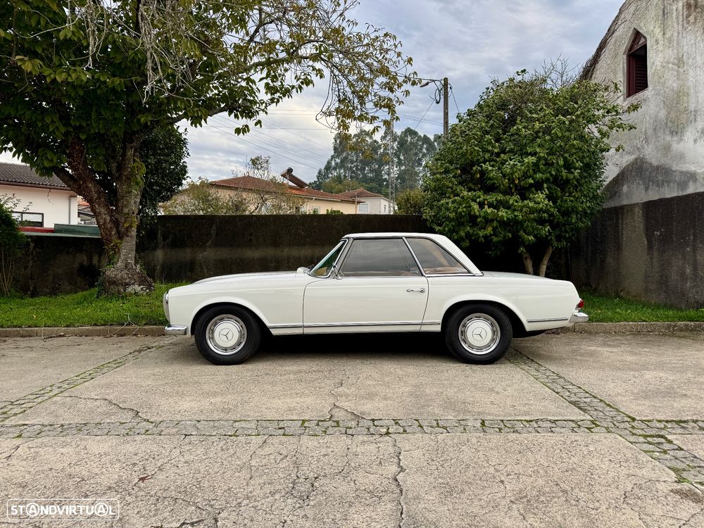 Mercedes-Benz SL 230 - 16