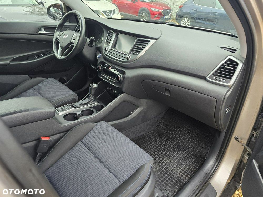 Hyundai Tucson - 10