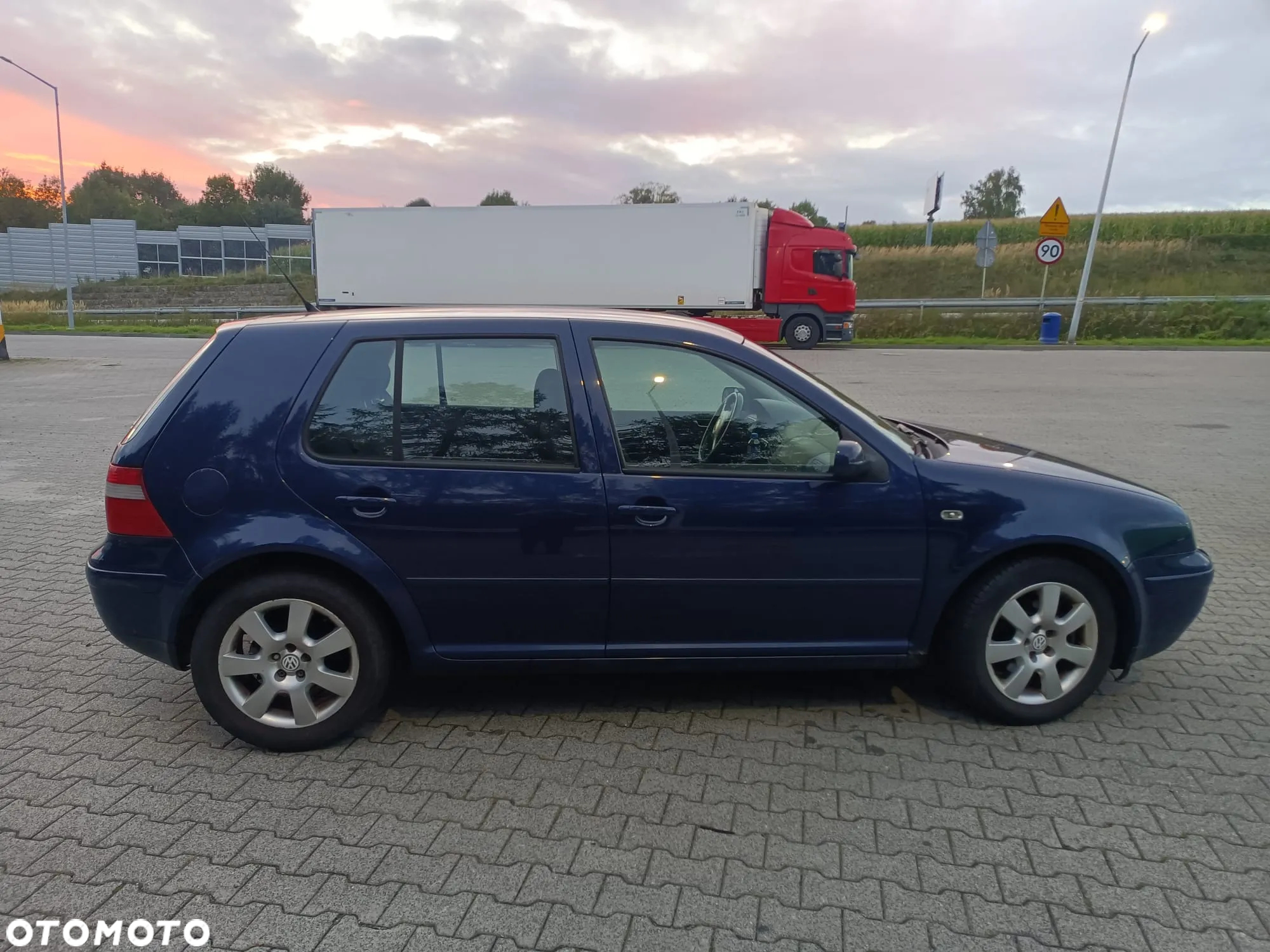 Volkswagen Golf IV 1.9 TDI Comfortline - 4
