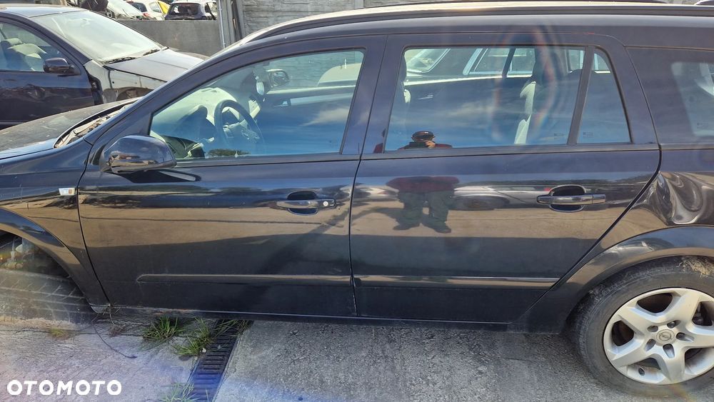 OPEL ASTRA H KOMBI DRZWI LEWY TYŁ Z20R - 1