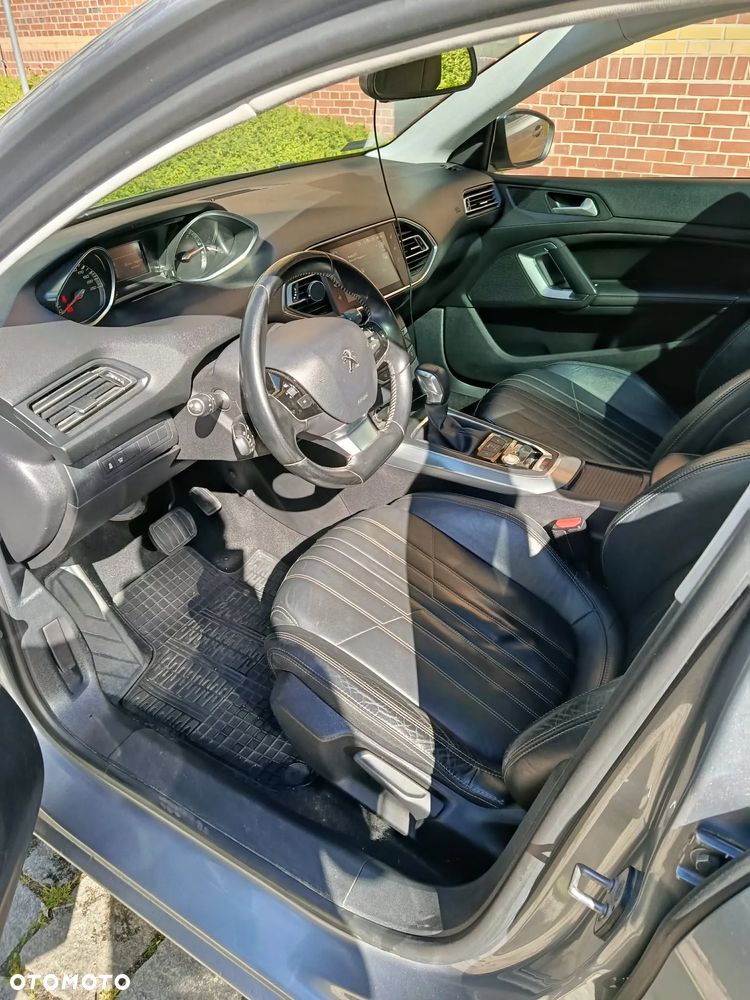 Peugeot 308 - 12