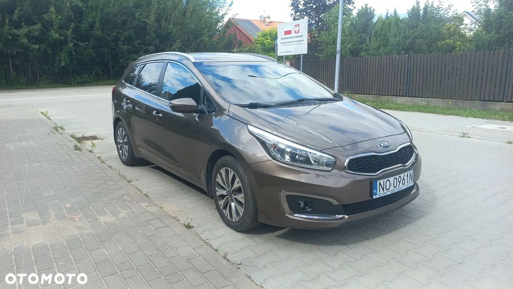 Kia Ceed Cee'd 1.6 CRDi L Business Line DCT - 3