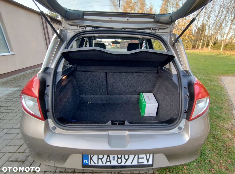 Renault Clio 1.2 16V Dynamique - 32