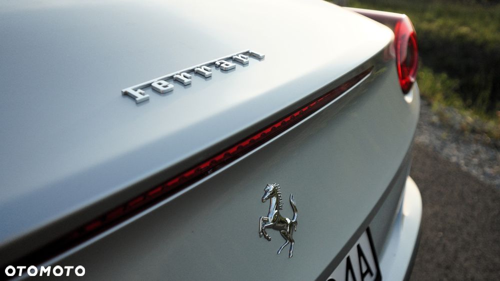 Ferrari California F1 DCT - 8
