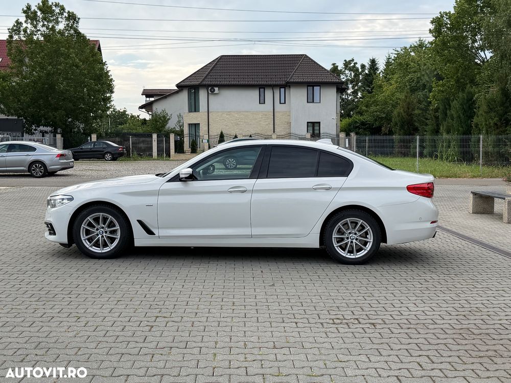 BMW Seria 5 520d Aut. - 33