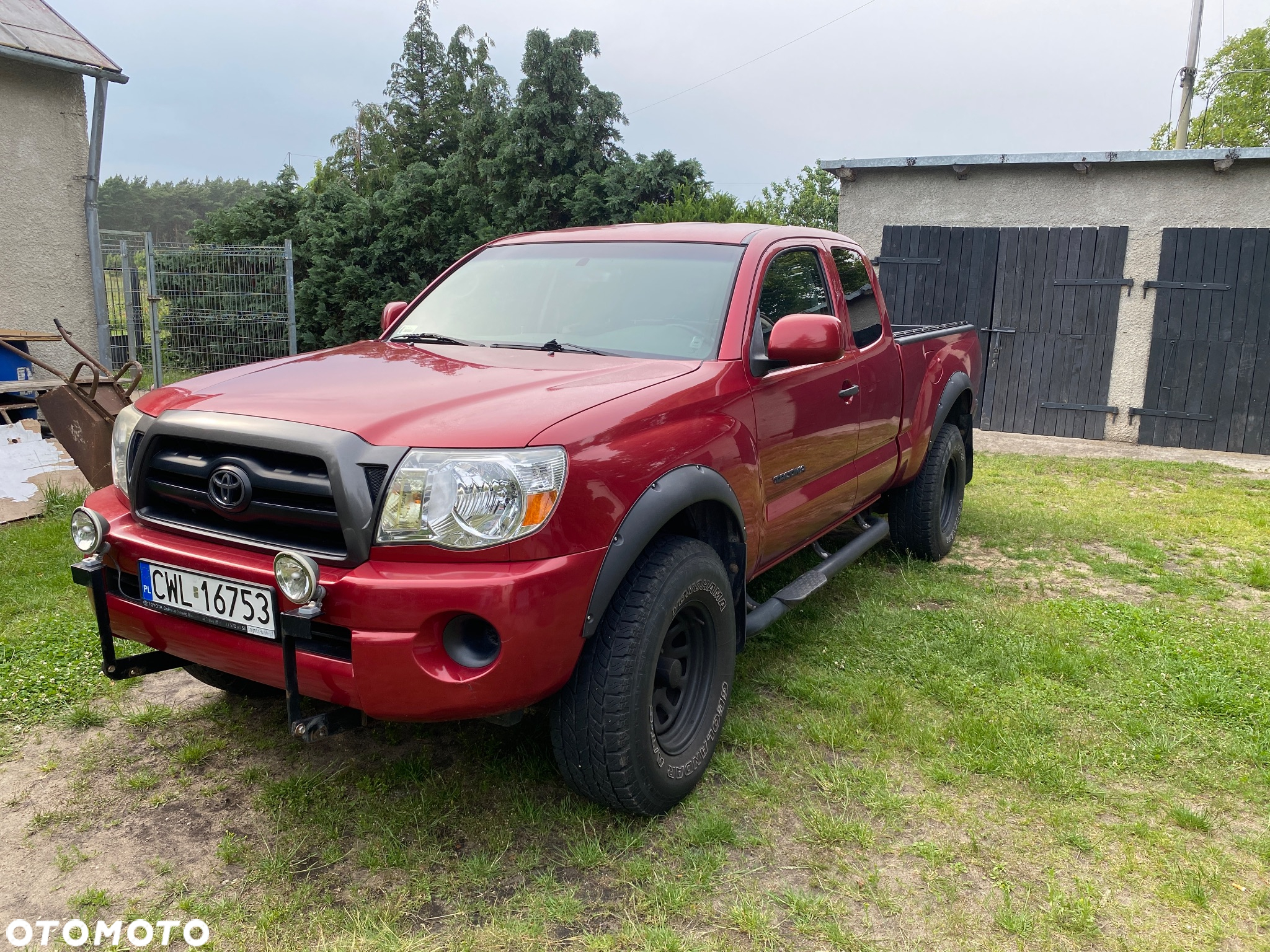 Toyota Tacoma - 3