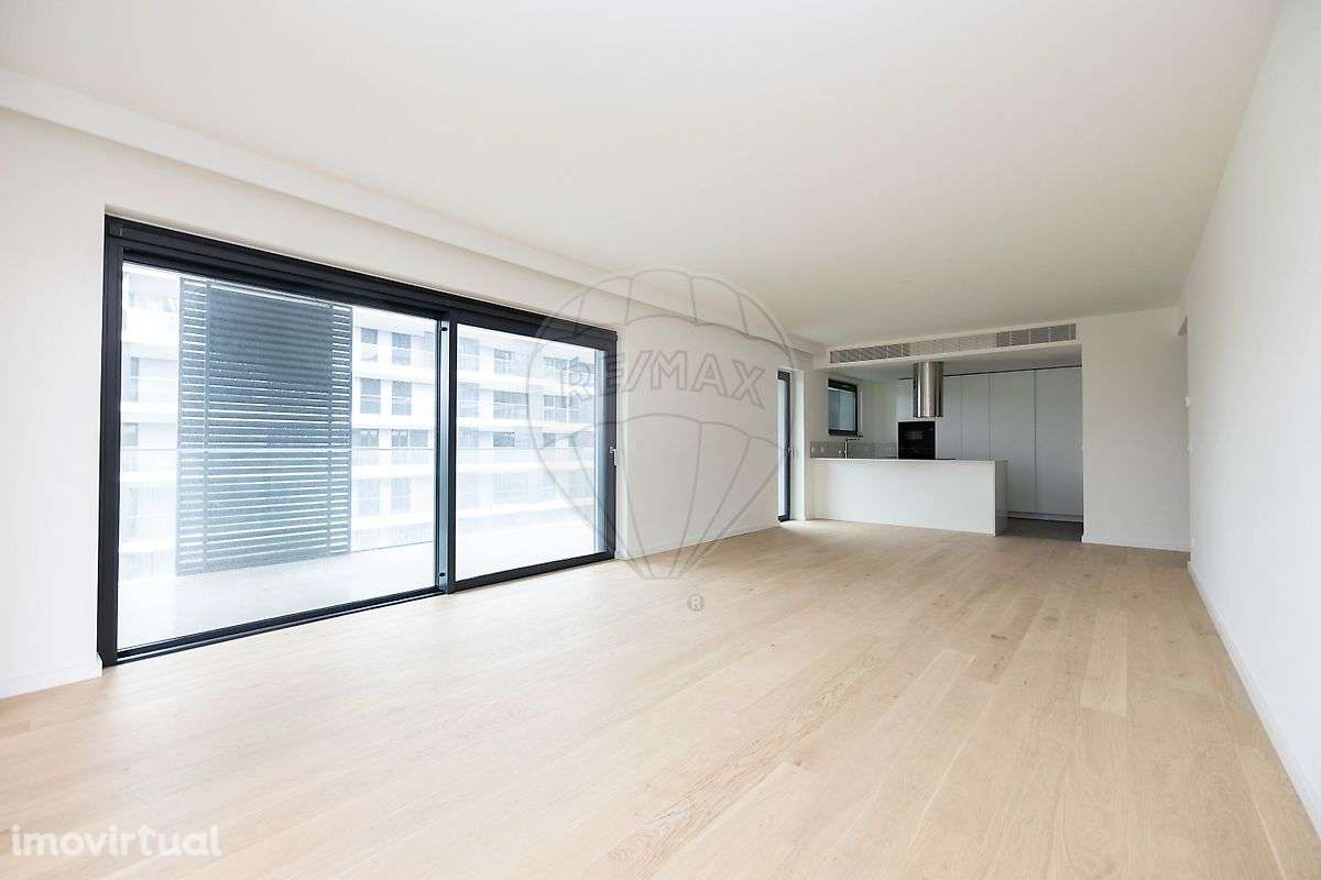 Apartamento T4 para venda - Grande imagem: 3/50