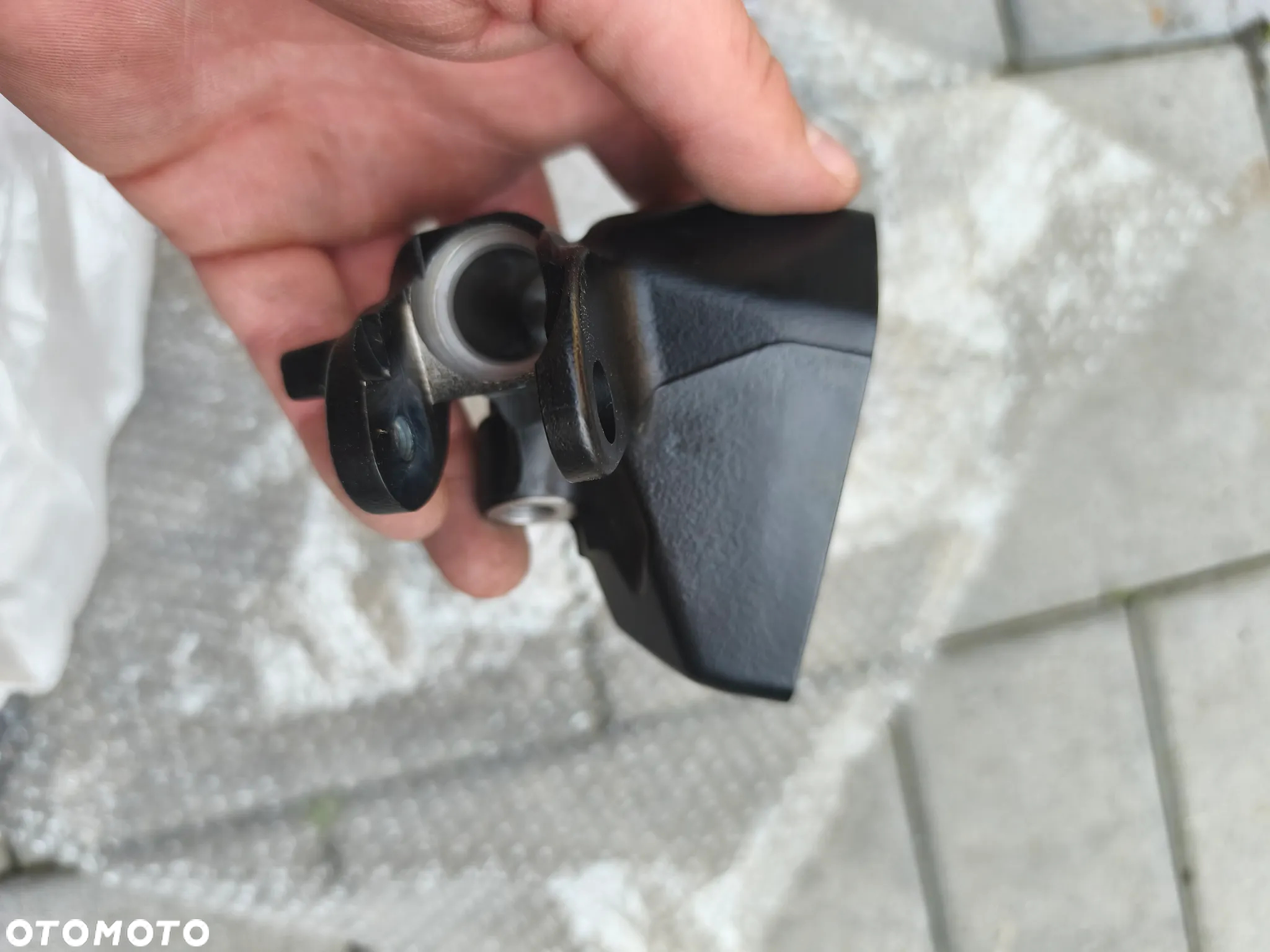 Pompa hamulcowa przód Suzuki Hayabusa GSX-R 1300 - 3