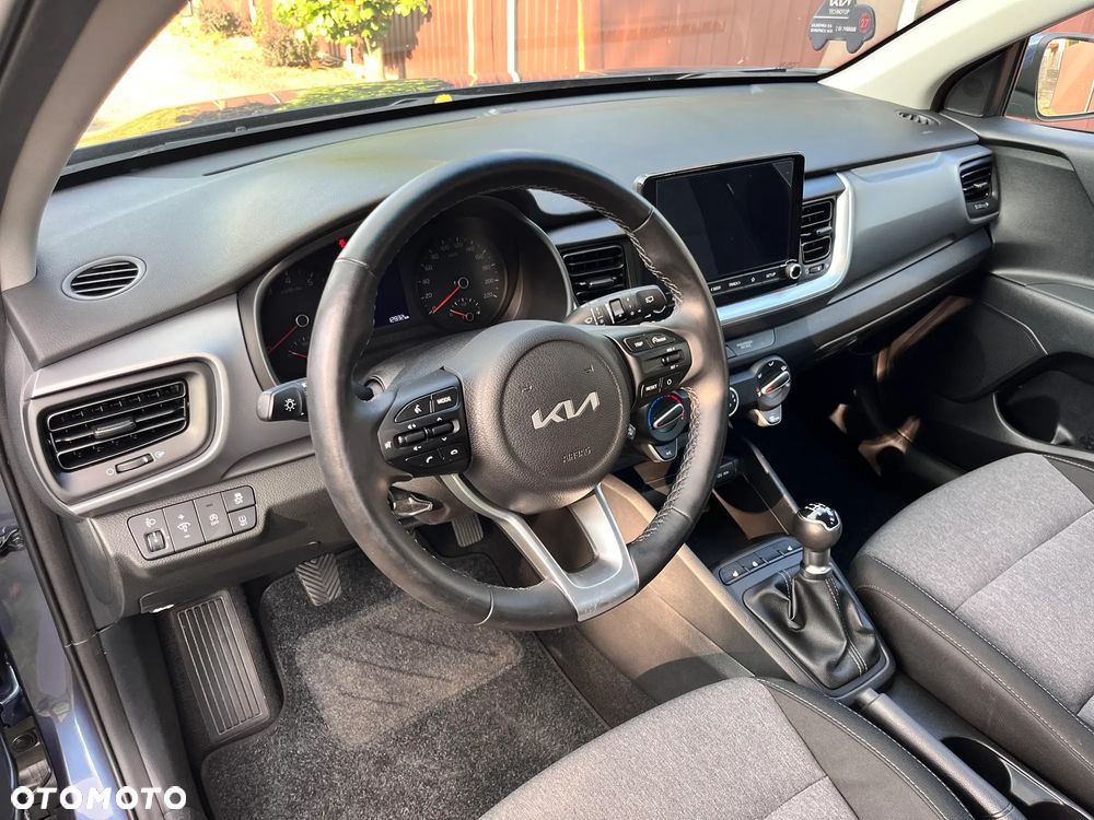 Kia Stonic 1.2 L - 9