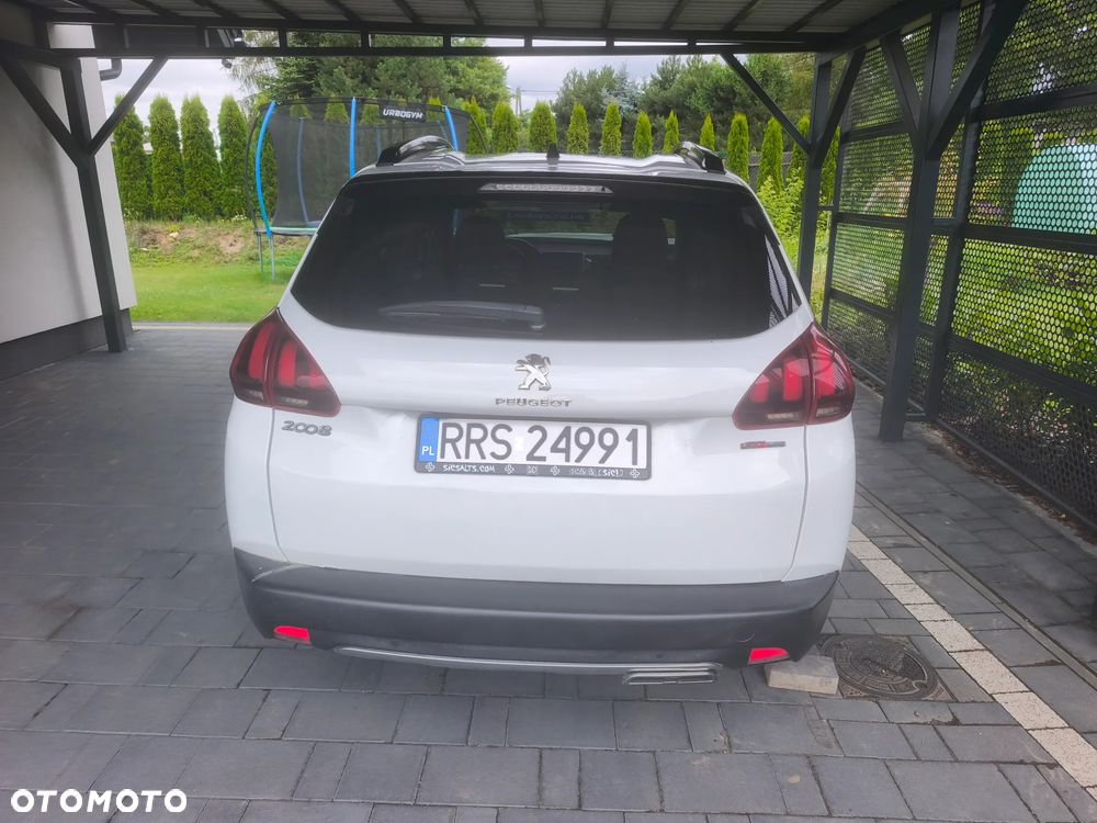 Peugeot 2008 PureTech 110 Stop&Start GT-Line Edition - 3