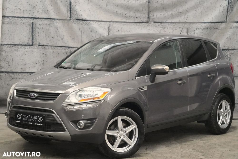 Ford Kuga 2.0 TDCi 4WD Powershift Titanium - 2