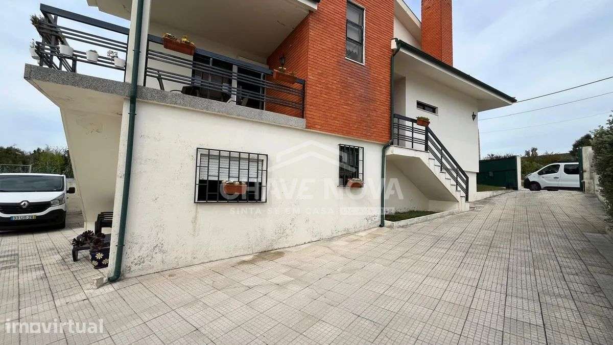 MORADIA T4 DE 4 FRENTES | VISTA MAR | TERRENO DE 1.094 m² | MADALENA - Grande imagem: 4/35