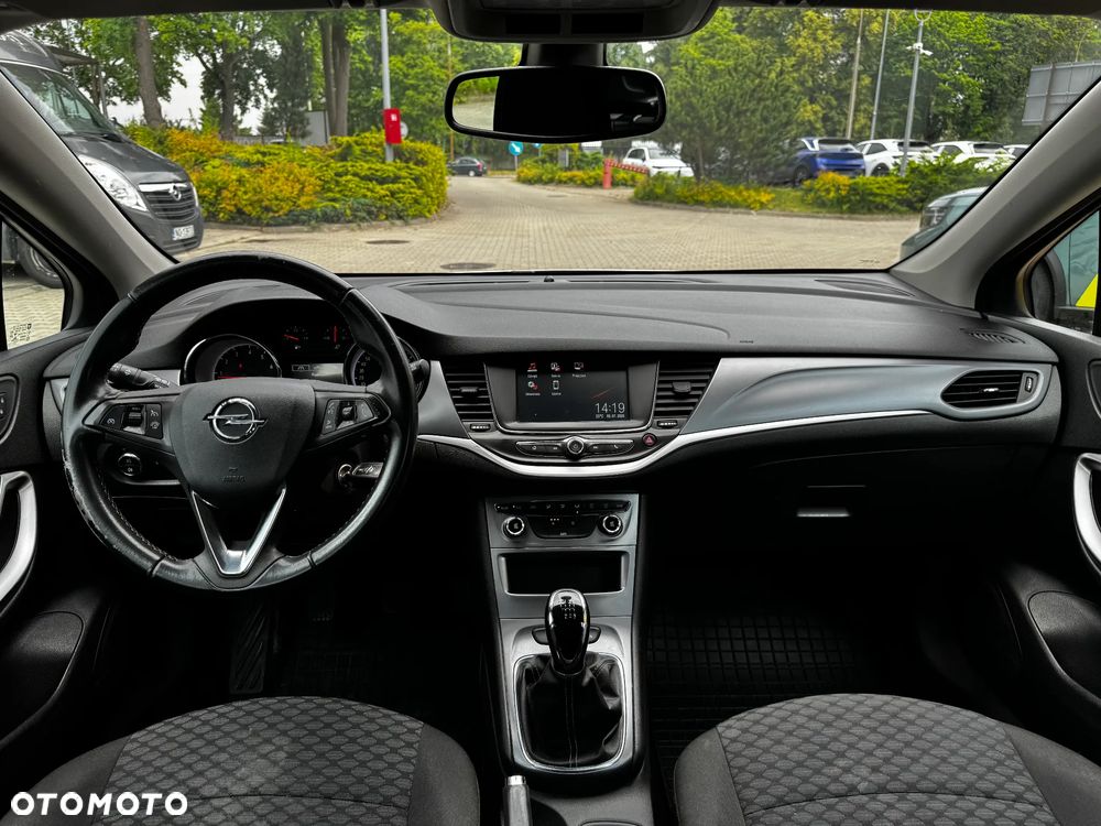 Opel Astra V 1.4 T Enjoy - 10