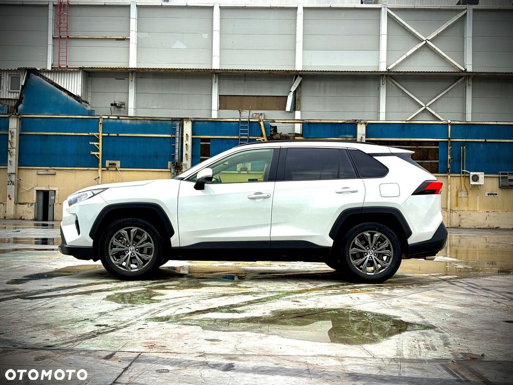 Toyota RAV4 - 12