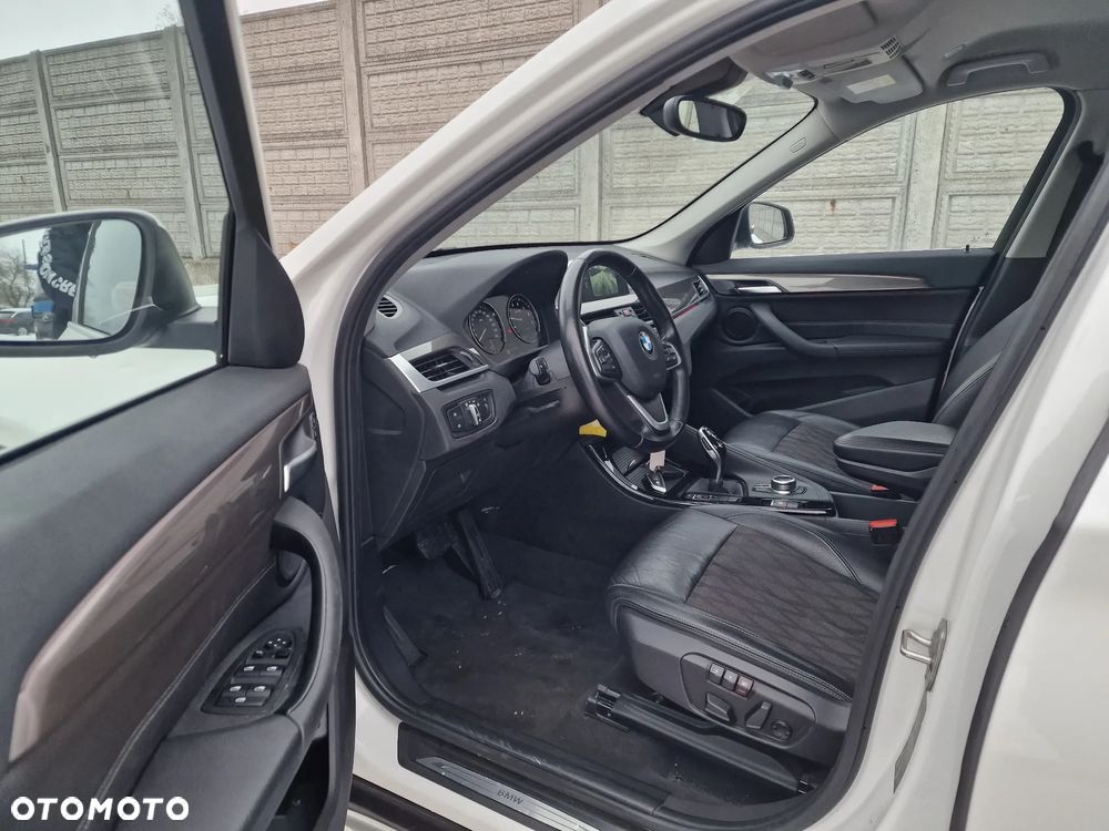 BMW X1 sDrive18i xLine - 7