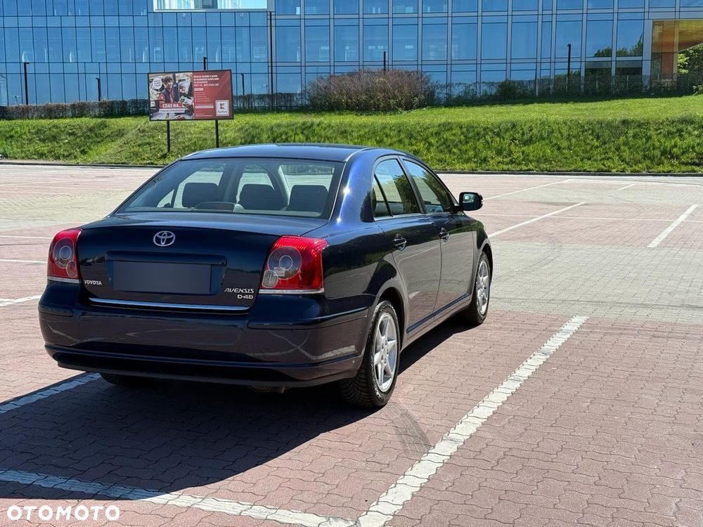 Toyota Avensis 2.0 D-4D Sol - 7