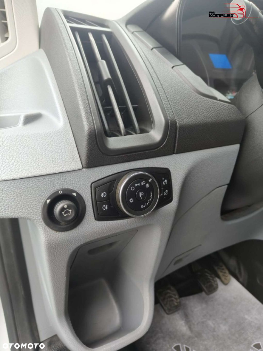 Ford Transit - 16