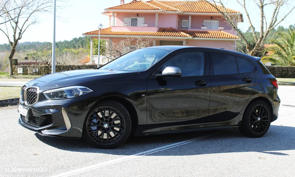 BMW M135i xDrive - 17