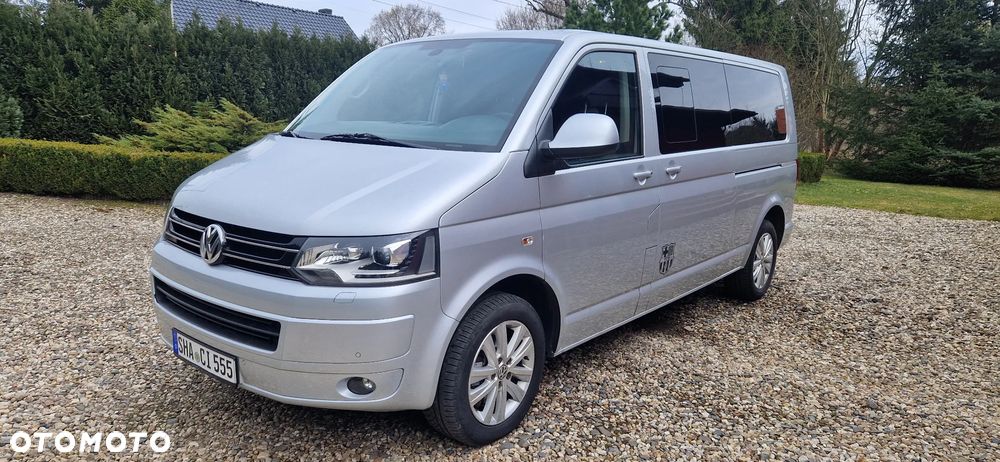 Volkswagen Caravelle - 1