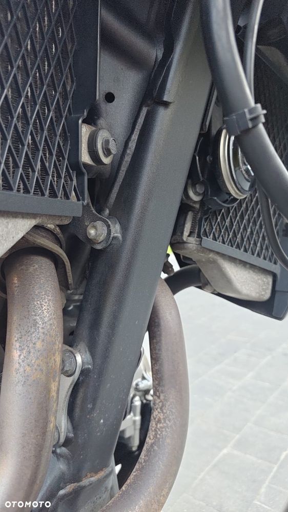 Honda CRF - 9
