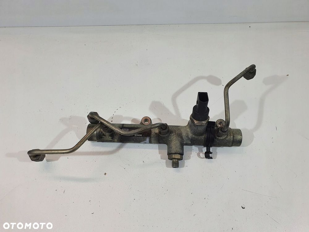 VW AUDI A6 A4 2.7 3.0TDI LISTWA WTRYSKOWACZUJNIK 059130089D - 1